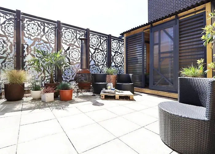Designer Home In The Heart Of Shoreditch